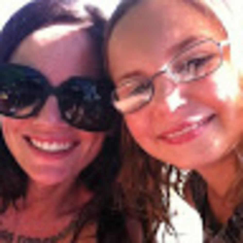 Meet your Posher, Mya